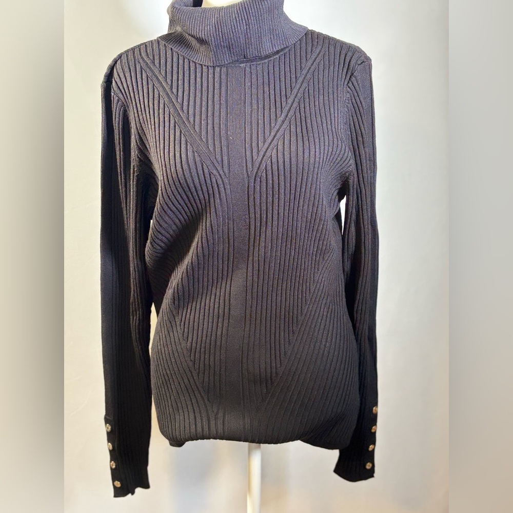 Women's Ribbed Turtleneck Sweater - Black